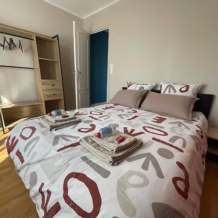 לינה וארוחת בוקר Comme A La Maison - 2 Et 1 Salon