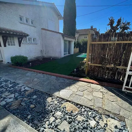 Comme A La Maison - 2 Et 1 Salon فندق مبيت وإفطار 3*