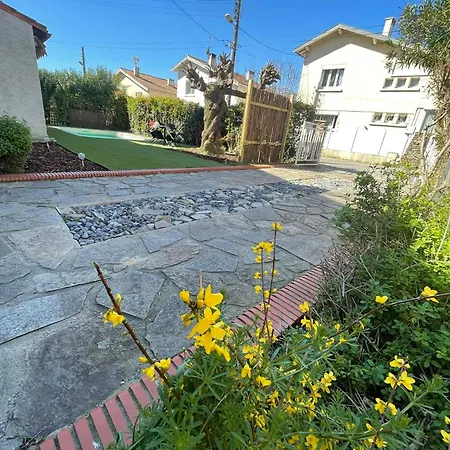 Comme A La Maison - 2 Et 1 Salon 3* قرقشونه