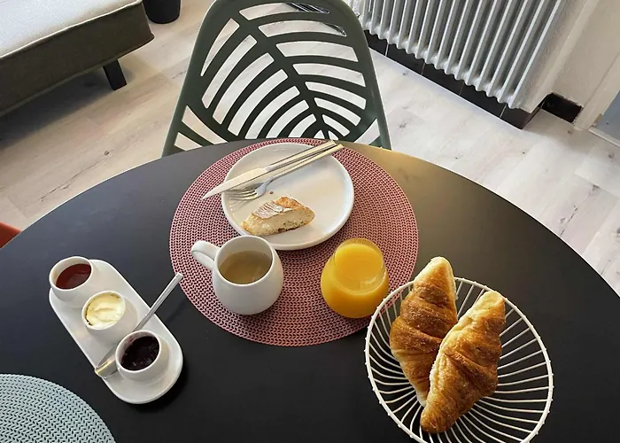 Comme à La Maison Alojamento de Acomodação e Pequeno-almoço 3*