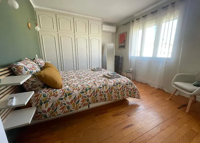 Comme à La Maison Alojamento de Acomodação e Pequeno-almoço Carcassonne